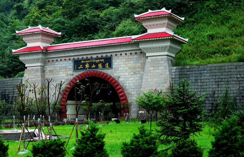 庆祝改革开放40周年 ▎为雪域高原的英雄们歌唱