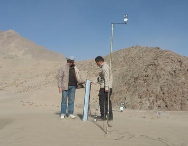 西藏交通建设纪实：科技攻关 雪域高原筑路不再难