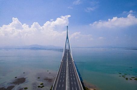 厦漳跨海大桥工程再获行业美誉